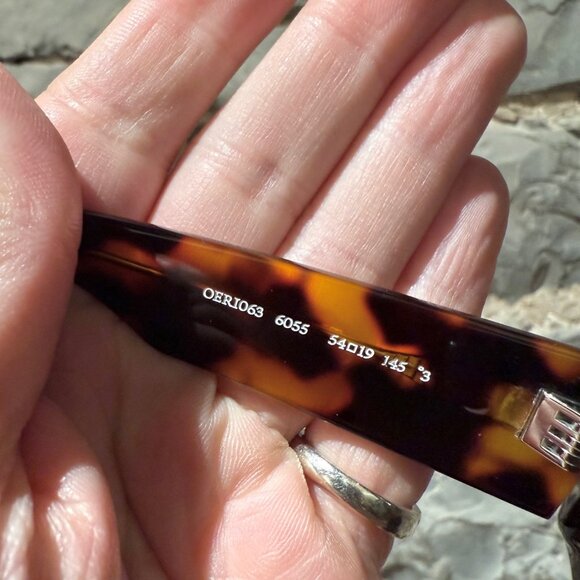 Off-White Havana OERI063 Memphis Logo Sunglasses - Picture 7 of 9